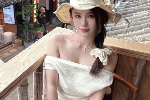 某顶流明星深夜被拍与神秘女子共进晚餐疑似新恋情曝光! 某顶流明星深夜被拍与神秘女子共进晚餐疑似新恋情曝光!